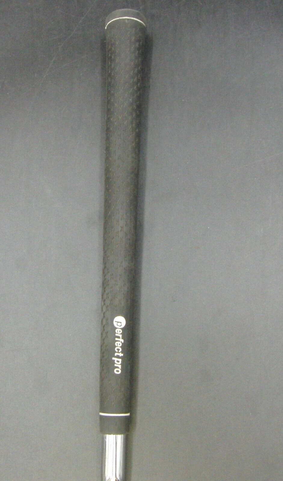 Japanese RAW Gauge Design 2 Dot Gap Wedge Regular Steel Shaft Perfect Pro Grip 5 Japanese RAW Gauge Design 2 Dot Gap Wedge Regular Steel Shaft Perfect Pro Grip - Image 3