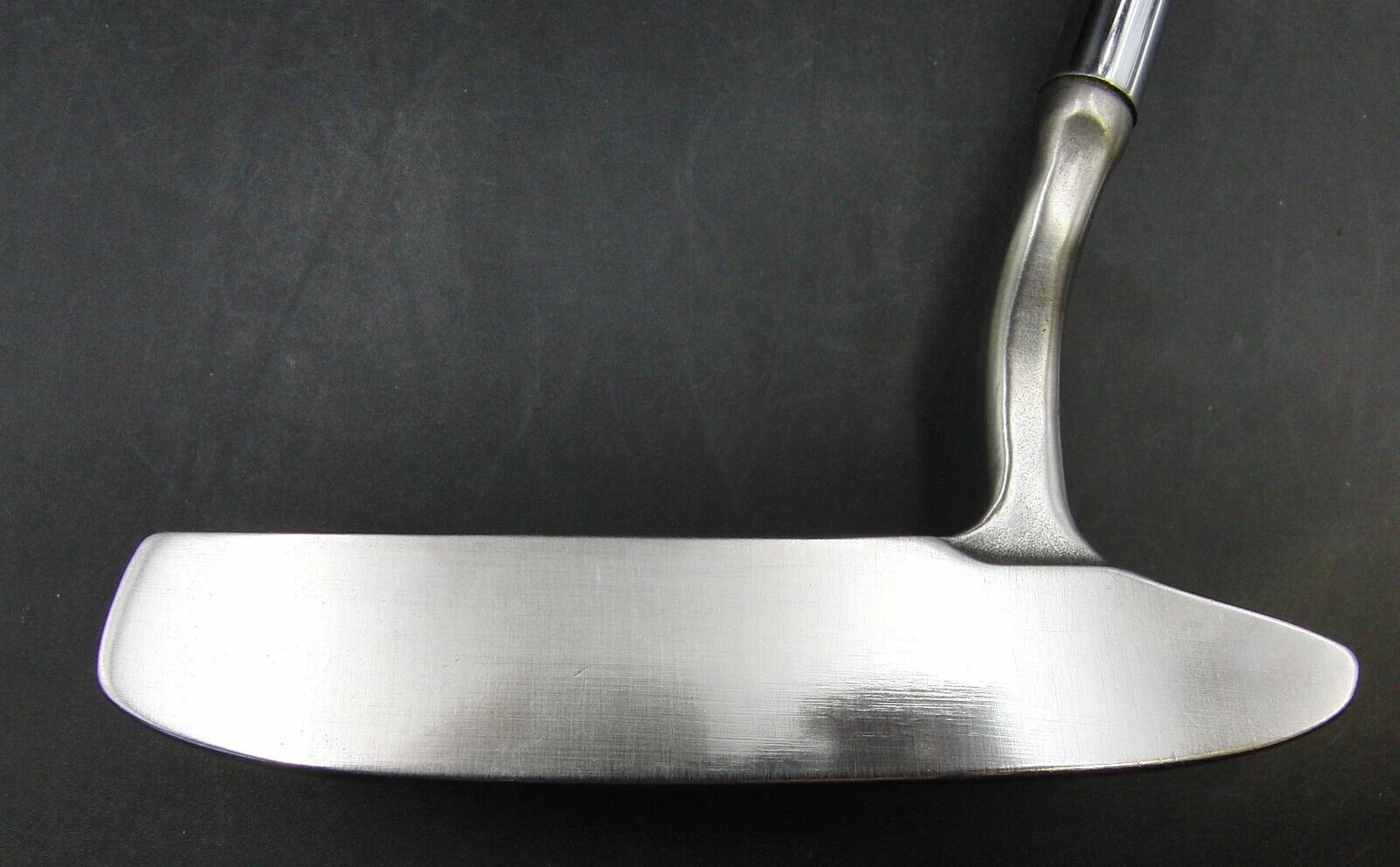 Refurbished MacGregor Smoothie SMG4 Putter Steel Shaft 85cm Playing Length 5 Refurbished MacGregor Smoothie SMG4 Putter Steel Shaft 85cm Playing Length - Image 3