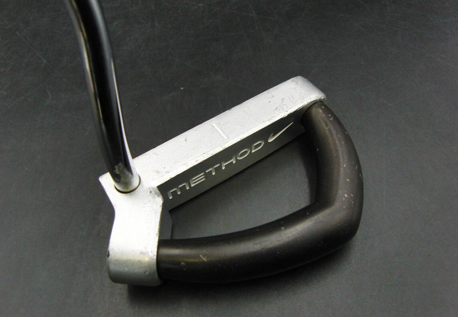 Nike Method Concept Putter Steel Shaft 88cm Playing Length Iguana Grip 9 Nike Method Concept Putter Steel Shaft 88cm Playing Length Iguana Grip - Image 7
