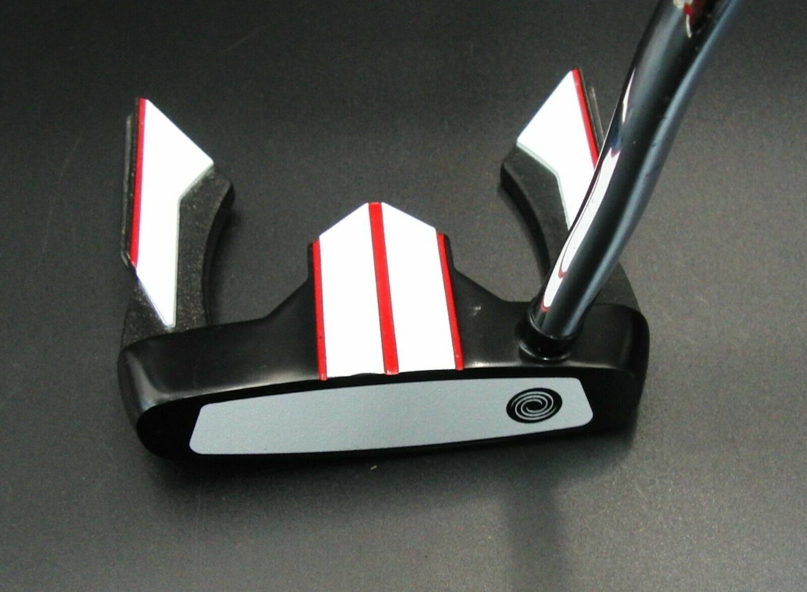 Odyssey White Rize Teron Putter + Head Cover, 85cm Long 5 Odyssey White Rize Teron Putter + Head Cover, 85cm Long - Image 3