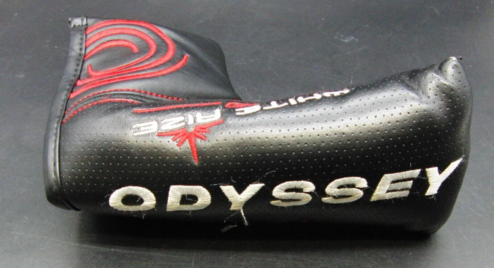 Odyssey White Rize IX Putter Head Cover 4 Odyssey White Rize IX Putter Head Cover - Image 2