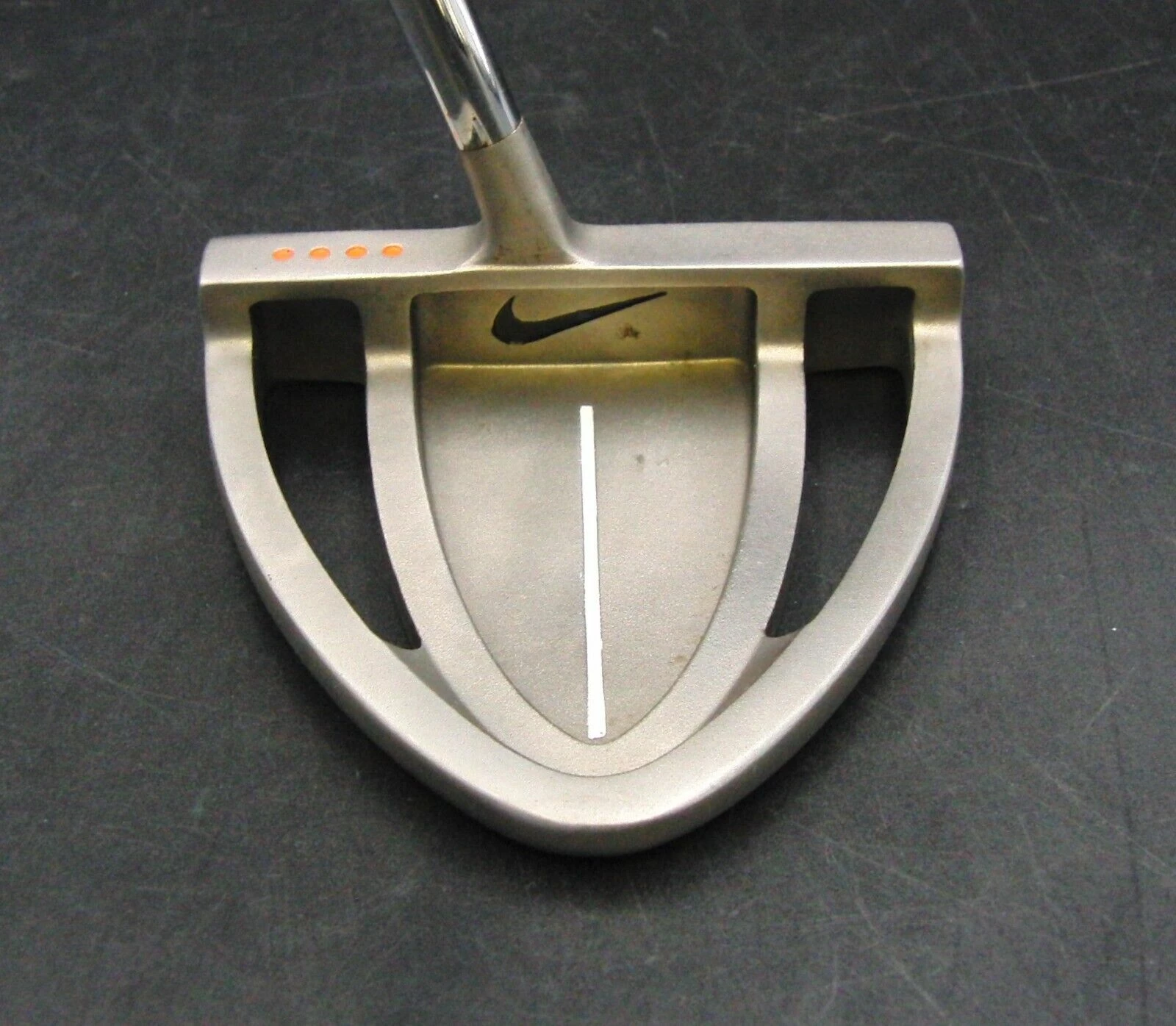 Nike IGNITE 004 Putter 84.5cm Playing Length Steel Shaft Iguana Golf Grip 9 Nike IGNITE 004 Putter 84.5cm Playing Length Steel Shaft Iguana Golf Grip - Image 7