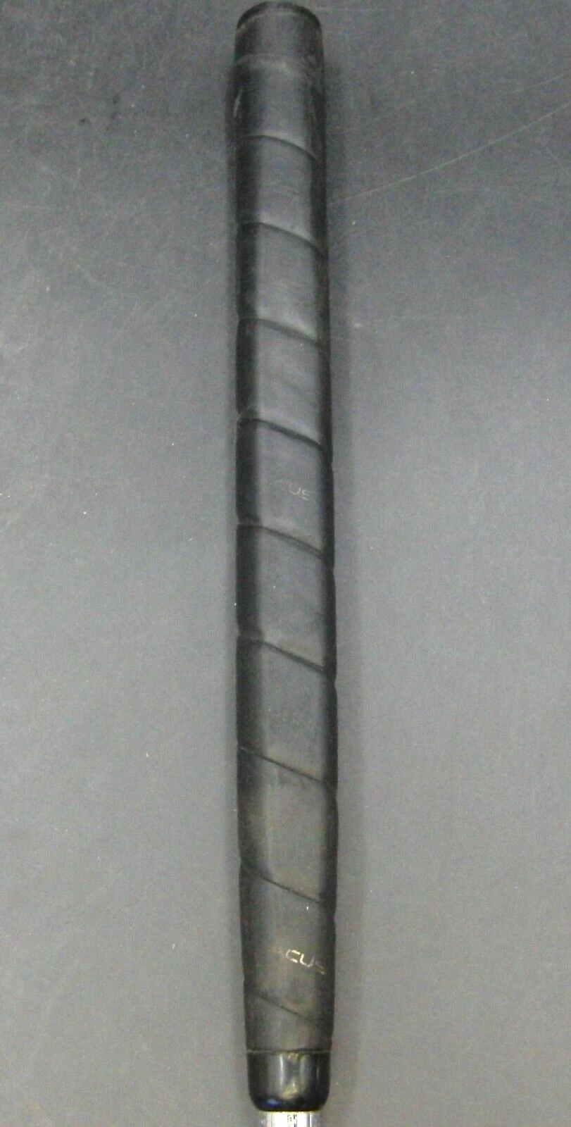 Refurbished Titleist Acushnet Bulls Eye Flange Putter Steel Shaft 87cm Length 12 Refurbished Titleist Acushnet Bulls Eye Flange Putter Steel Shaft 87cm Length - Image 10