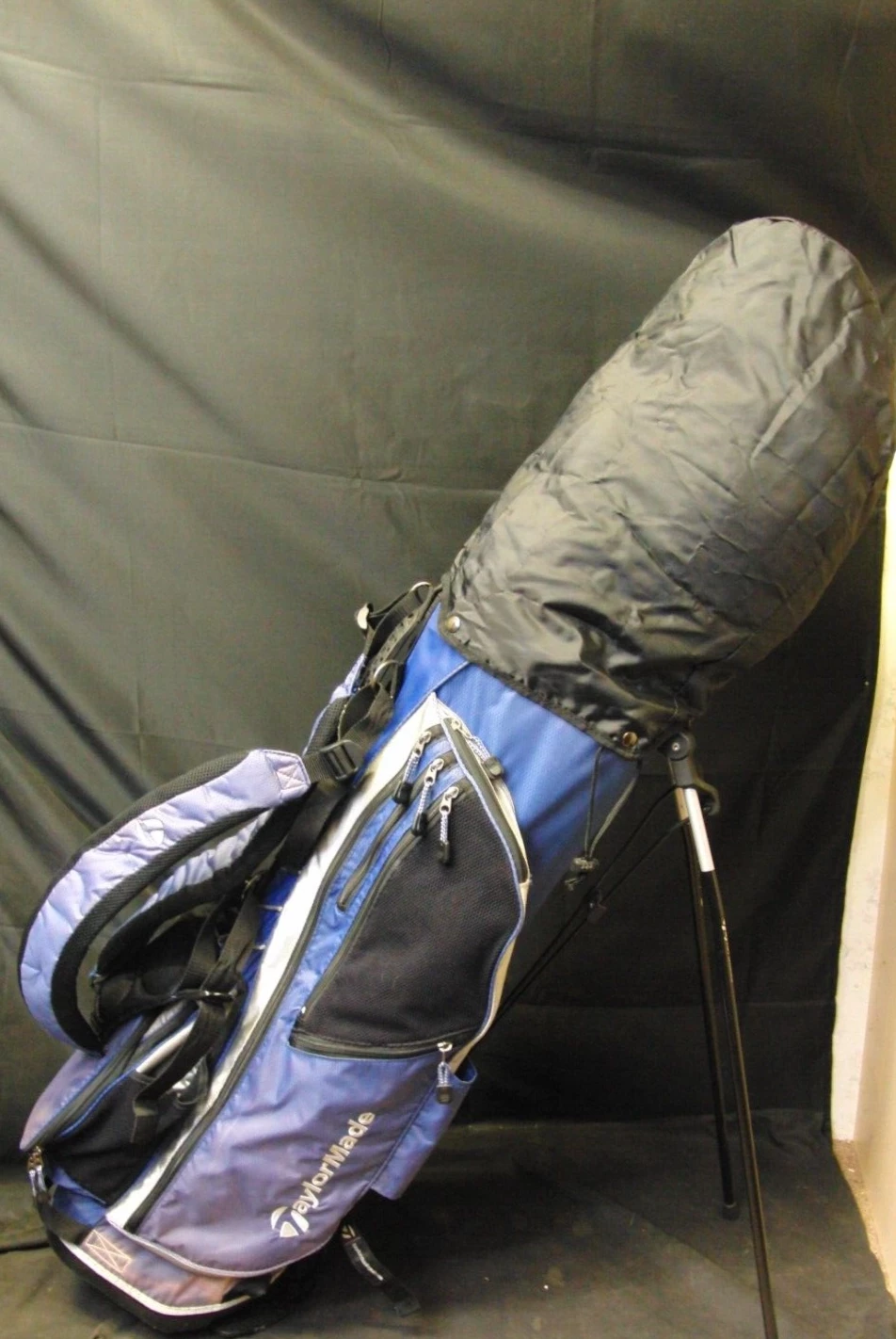 6 Division TaylorMade Stand Golf Clubs Bag 3 6 Division TaylorMade Stand Golf Clubs Bag