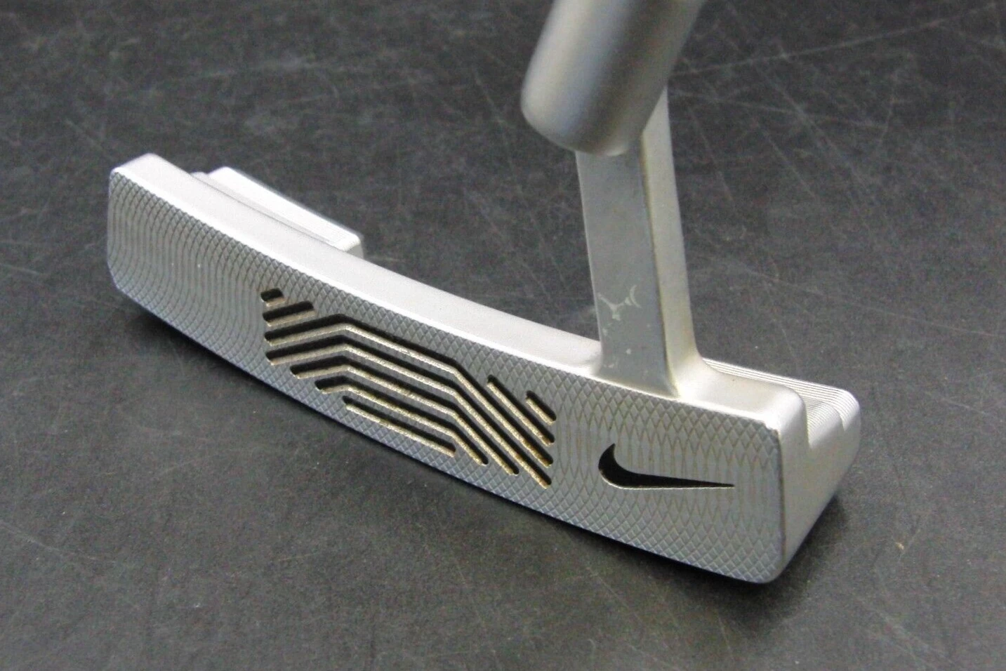 Nike Method MOD-30 Putter Steel Shaft Playing Length 87cm Golf Pride Grip 9 Nike Method MOD-30 Putter Steel Shaft Playing Length 87cm Golf Pride Grip - Image 7