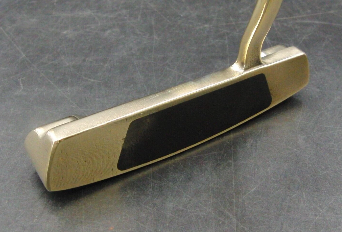Refurbished Odyssey DF 552 Putter Steel Shaft 87cm Playing Length Odyssey Grip 9 Refurbished Odyssey DF 552 Putter Steel Shaft 87cm Playing Length Odyssey Grip - Image 7