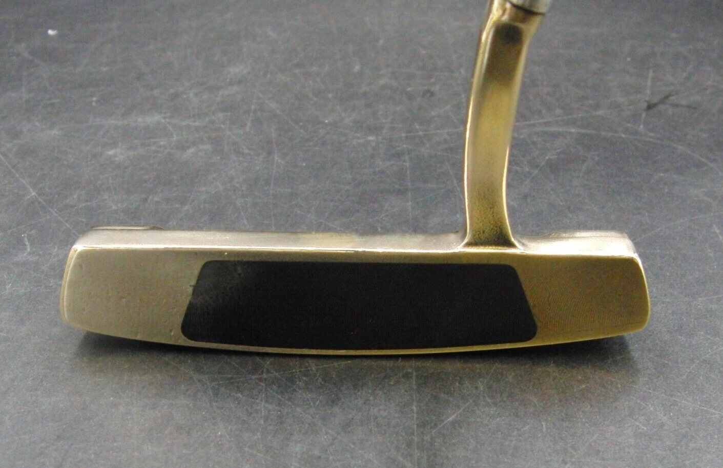 Refurbished Odyssey DF 552 Putter Steel Shaft 87cm Playing Length Odyssey Grip 6 Refurbished Odyssey DF 552 Putter Steel Shaft 87cm Playing Length Odyssey Grip - Image 4