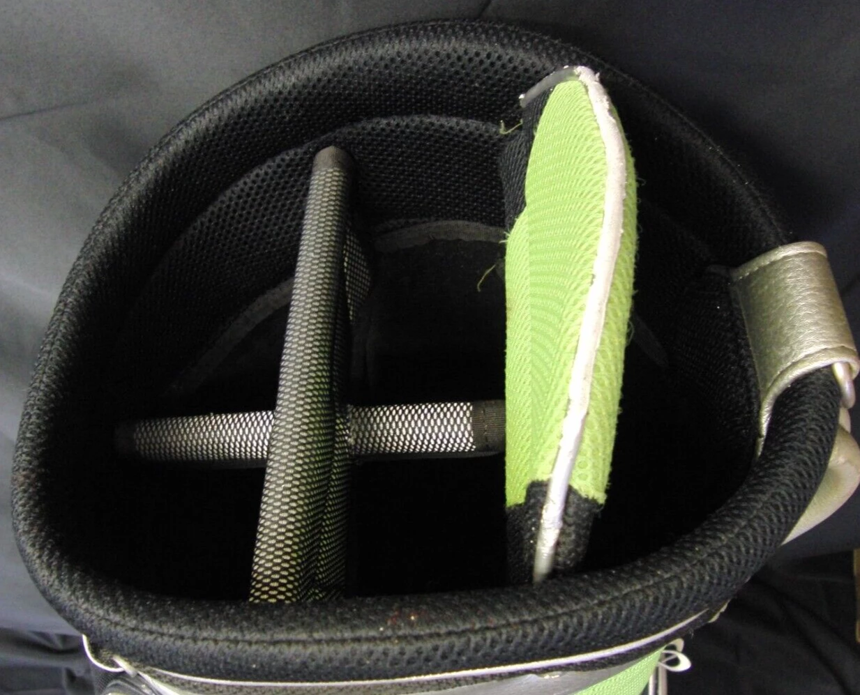 5 Division Mizuno Silver Black & Green Tour Trolley Cart Golf Bag 7 5 Division Mizuno Silver Black & Green Tour Trolley Cart Golf Bag - Image 5