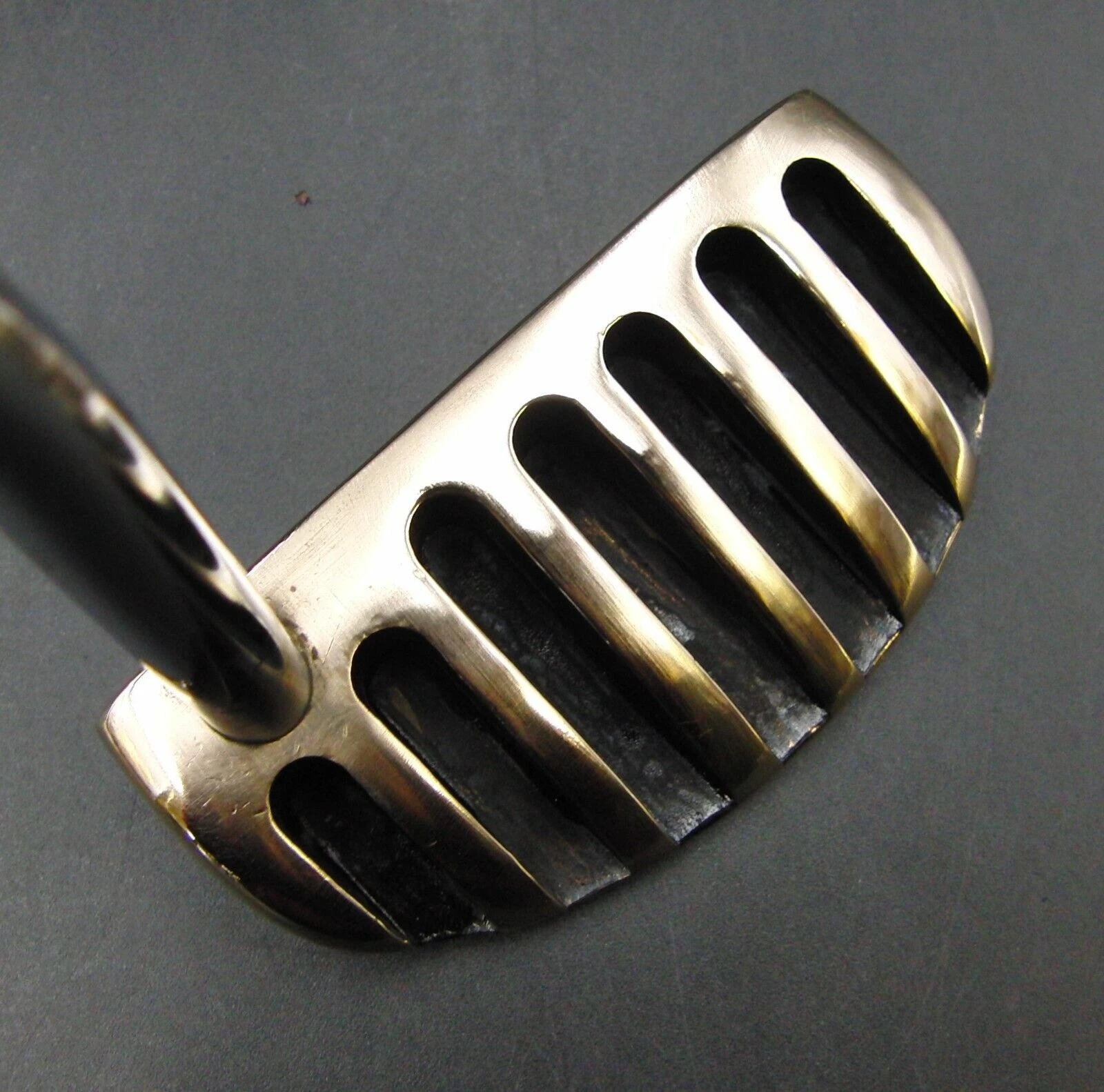 Polished Tiger Shark MK 1 Putter 86.5cm Playing Length Steel Shaft 5 Polished Tiger Shark MK 1 Putter 86.5cm Playing Length Steel Shaft - Image 3