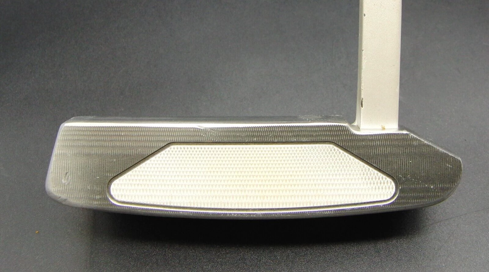 PRGR Silver Blade 01 ZN Putter Steel Shaft 88cm Length Iguana Grip 6 PRGR Silver Blade 01 ZN Putter Steel Shaft 88cm Length Iguana Grip - Image 4