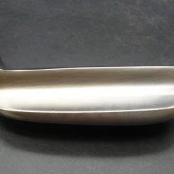 Vintage 505 Tommy Armour Super Scot Putter 87cm Graphite Shaft T/Armour Grip 12 Vintage 505 Tommy Armour Super Scot Putter 87cm Graphite Shaft T/Armour Grip -MACTEC Golf Shop 32 ae284081 7098 4a72 8de6 ac3c04ec8948