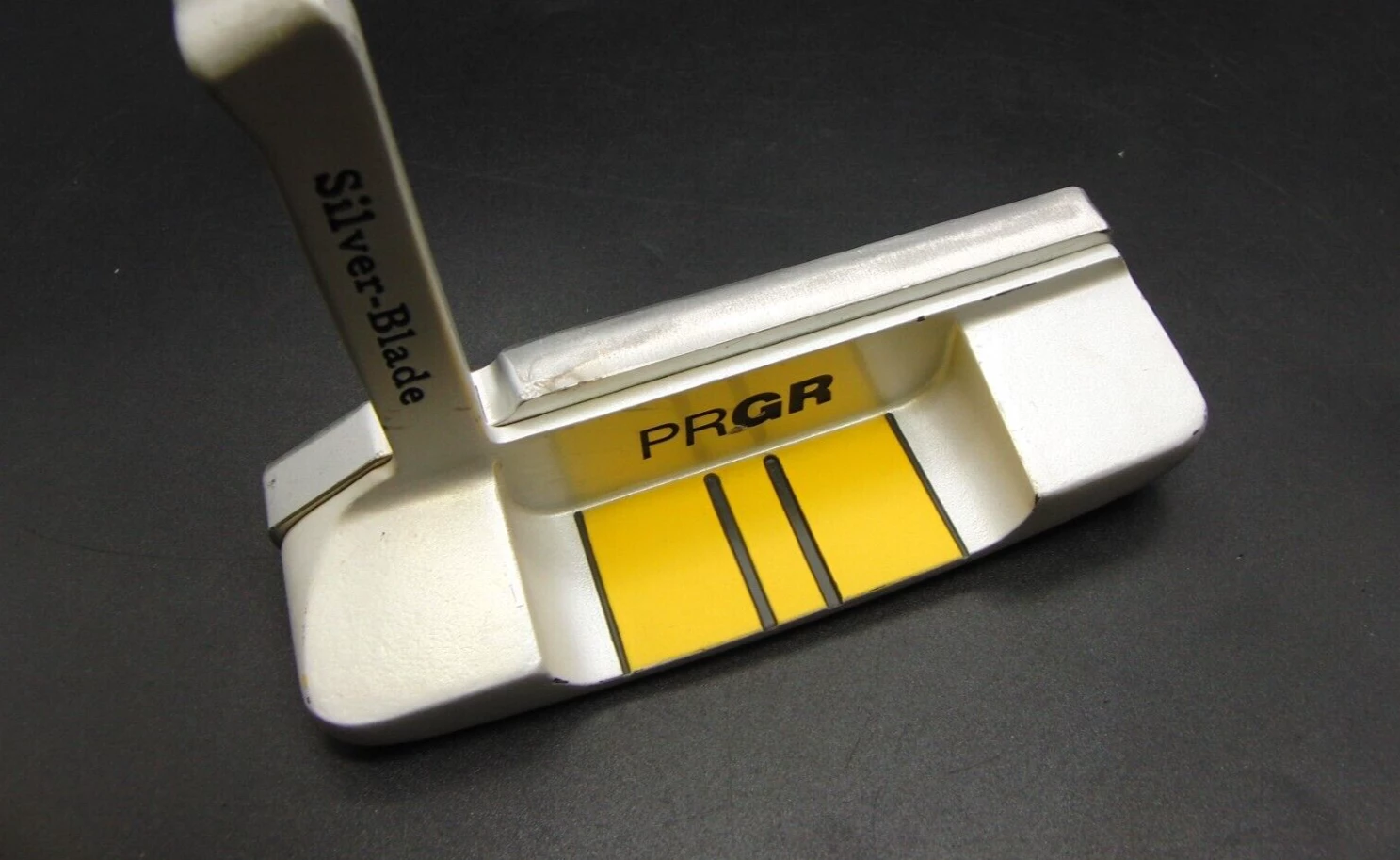 PRGR Silver Blade 01 ZN Putter Steel Shaft 88cm Length Iguana Grip 5 PRGR Silver Blade 01 ZN Putter Steel Shaft 88cm Length Iguana Grip - Image 3