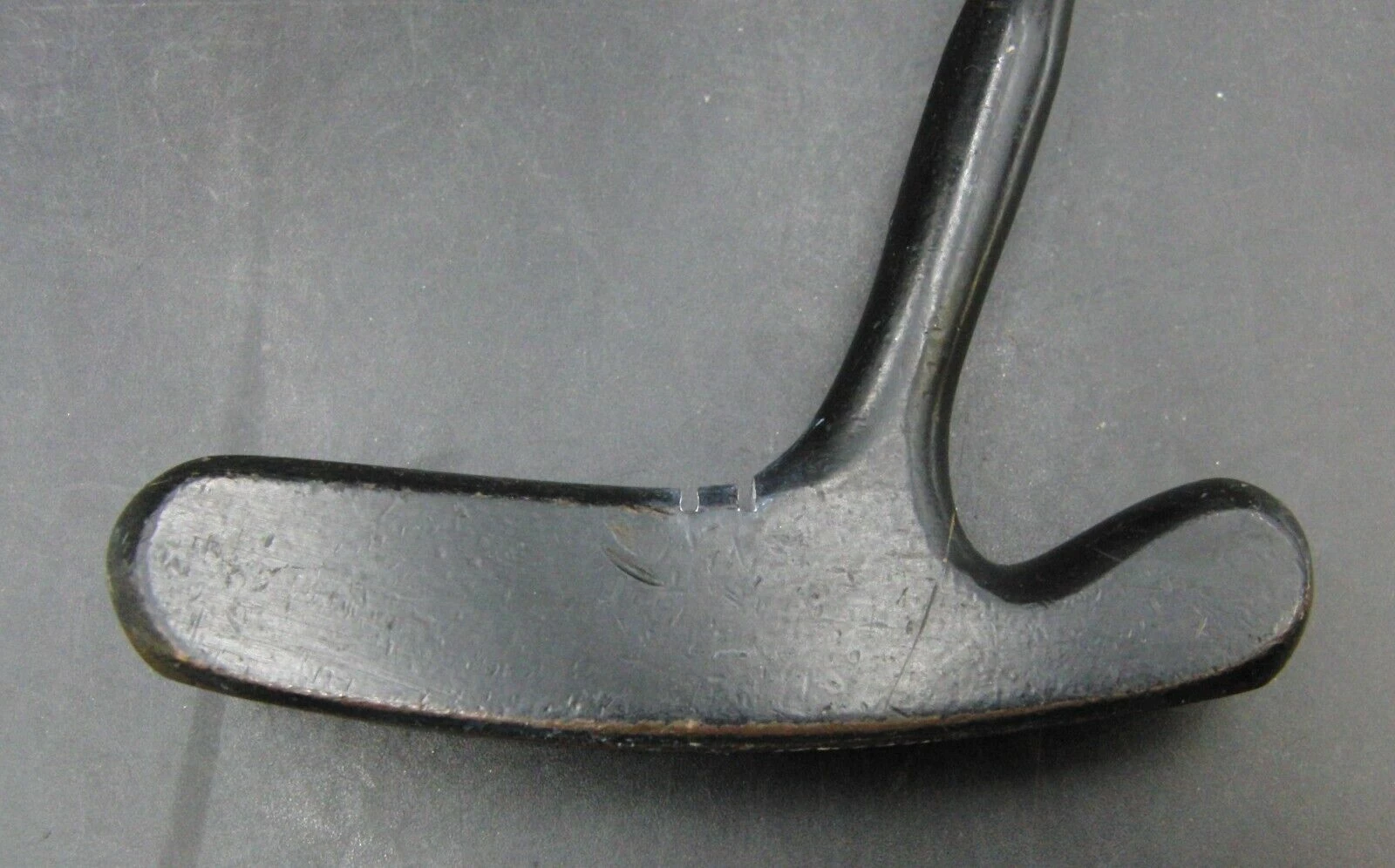 RARE Titleist Black Acushnet Pro Feel Bulls Eye Putter Steel Shaft 83cm Length 4 RARE Titleist Black Acushnet Pro Feel Bulls Eye Putter Steel Shaft 83cm Length - Image 2