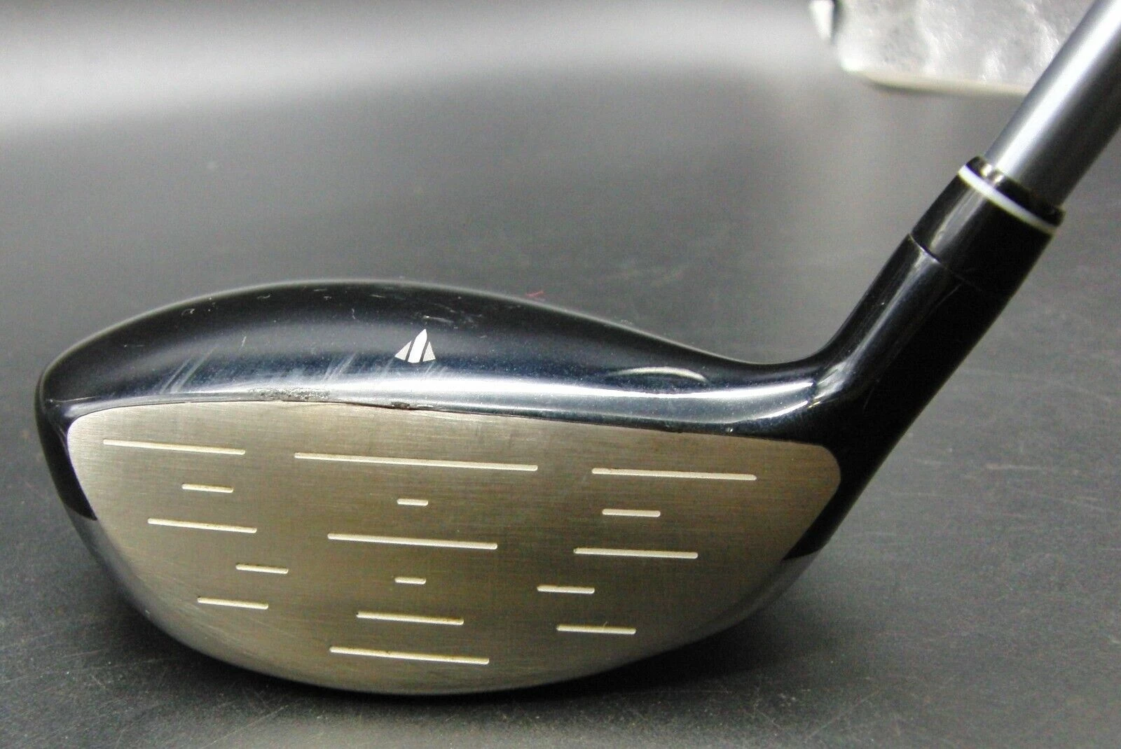 Bridgestone Beam-Z 18° 5 Wood Regular Graphite Shaft Bridgestone Grip 4 Bridgestone Beam-Z 18° 5 Wood Regular Graphite Shaft Bridgestone Grip - Image 2