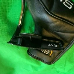 Hardly Used Axis1 Umbra Putter 86cm Long + Headcover -MACTEC Golf Shop 32 cf717b0e 58ed 432c bd56 23ef2eab85aa