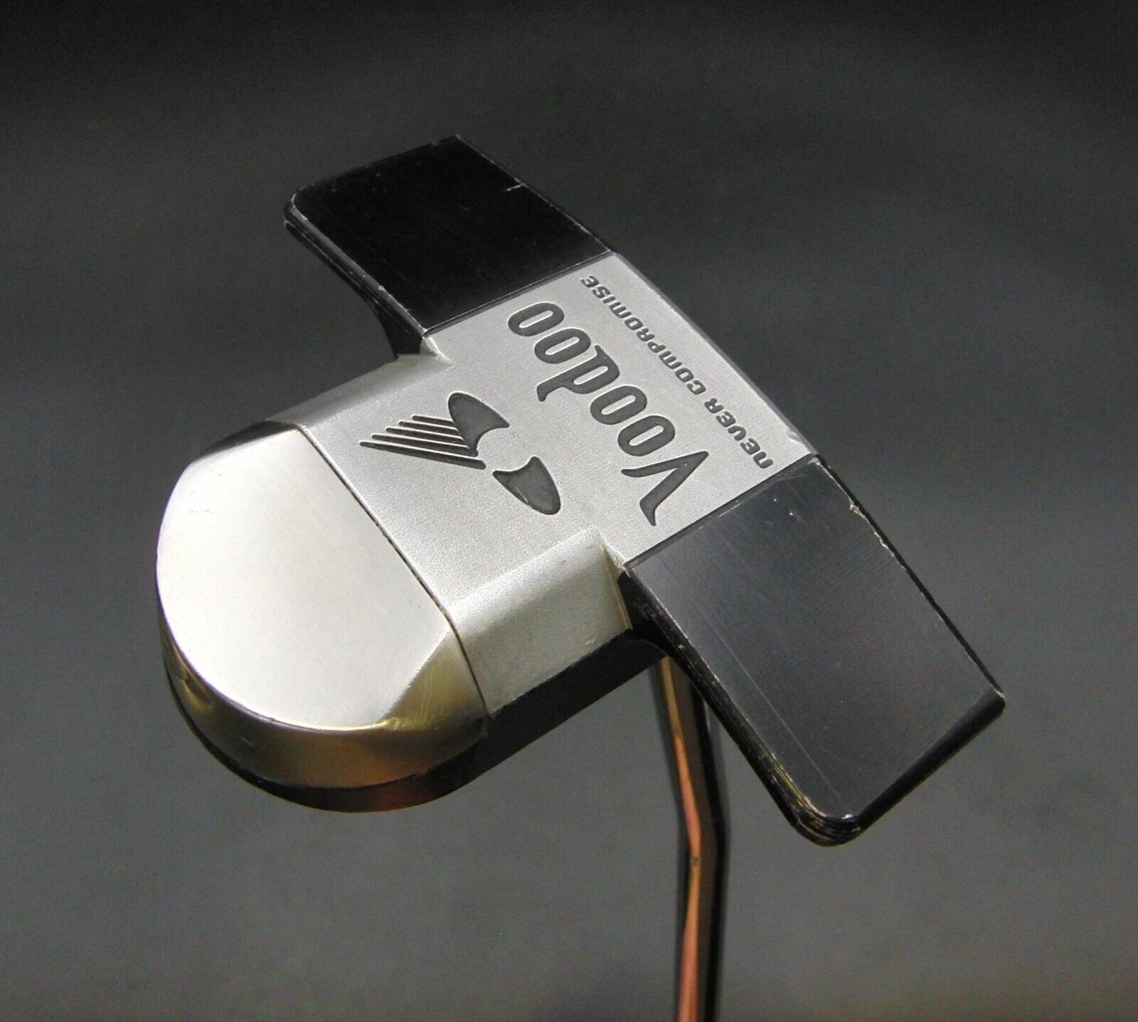 Never Compromise Voodoo Centre Shafted Putter 88cm Steel Shaft Super Stroke Grip 7 Never Compromise Voodoo Centre Shafted Putter 88cm Steel Shaft Super Stroke Grip - Image 5