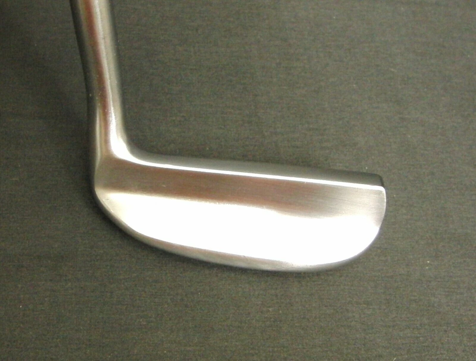 Vintage Dunlop OOH Tour Special Putter 89cm Long Steel Shaft Dunlop Grip 5 Vintage Dunlop OOH Tour Special Putter 89cm Long Steel Shaft Dunlop Grip - Image 3