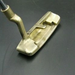 Vintage Mizuno 8085 Toward The Hole Putter 86CM Long -MACTEC Golf Shop 32 ef66a656 e7a5 4541 babc 2a5d02a697df